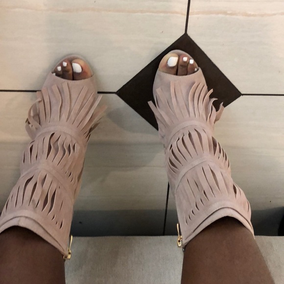 Beige booties - Picture 6 of 7